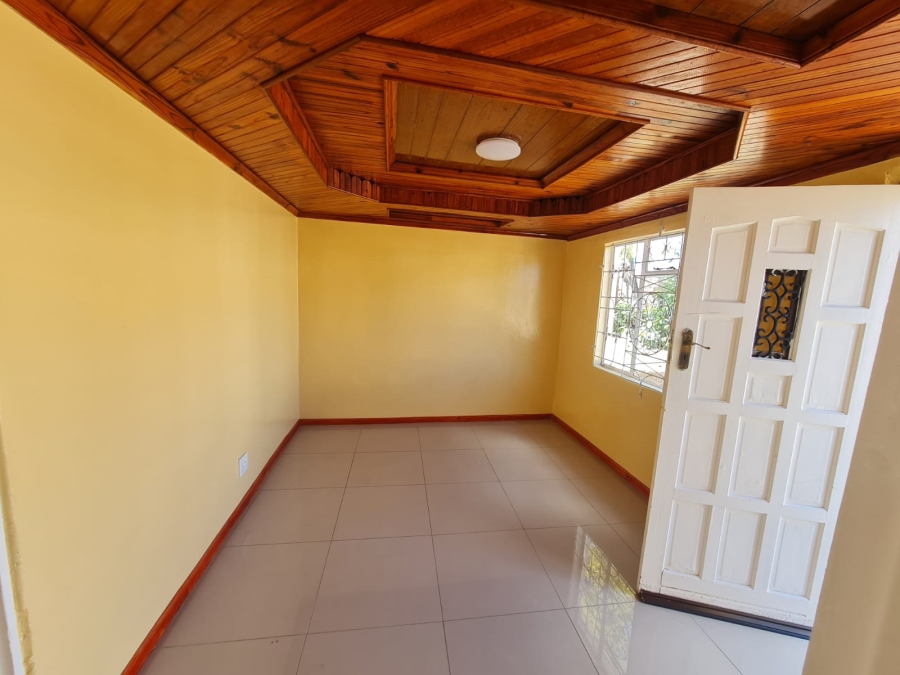 2 Bedroom Property for Sale in Mdantsane Nu 10 Eastern Cape